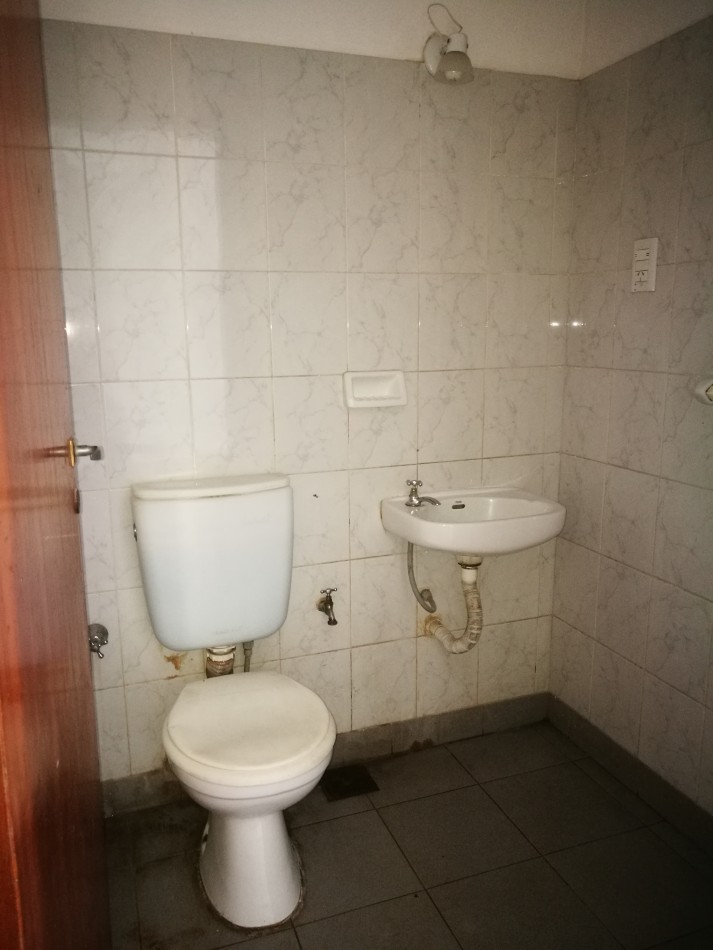 IDEAL INVERSIONISTA  2 LOCALES COMERCIALES 