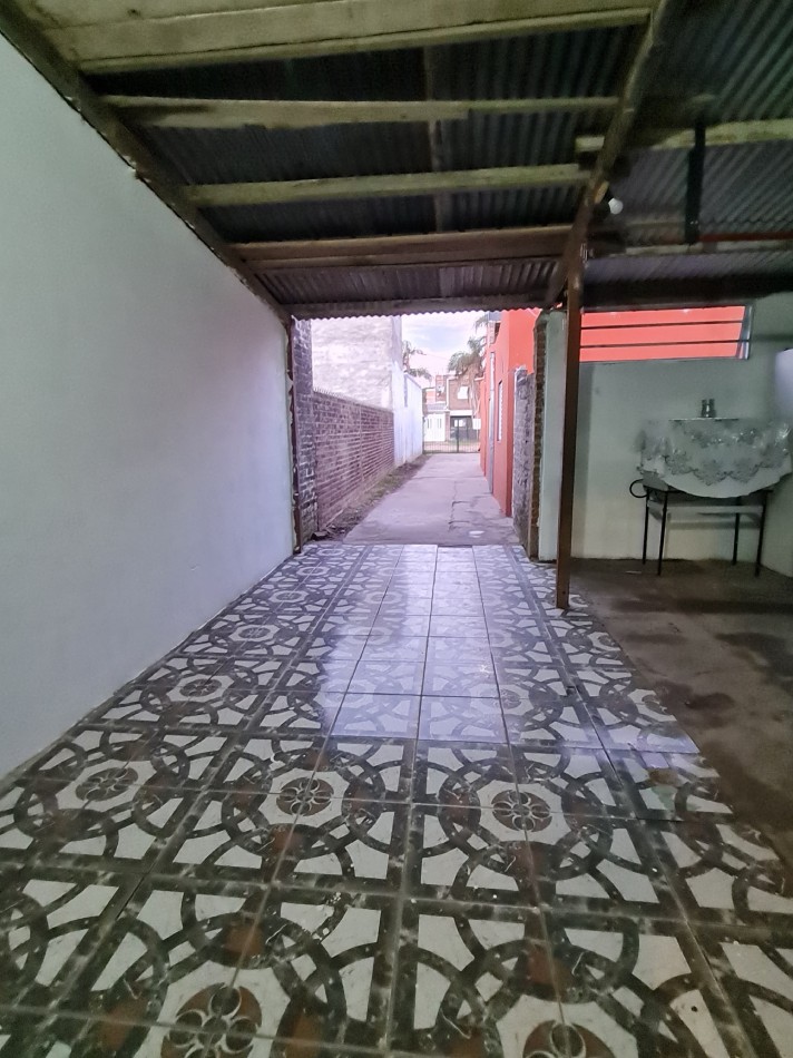 CASA INTERNA 2 PLANTAS 