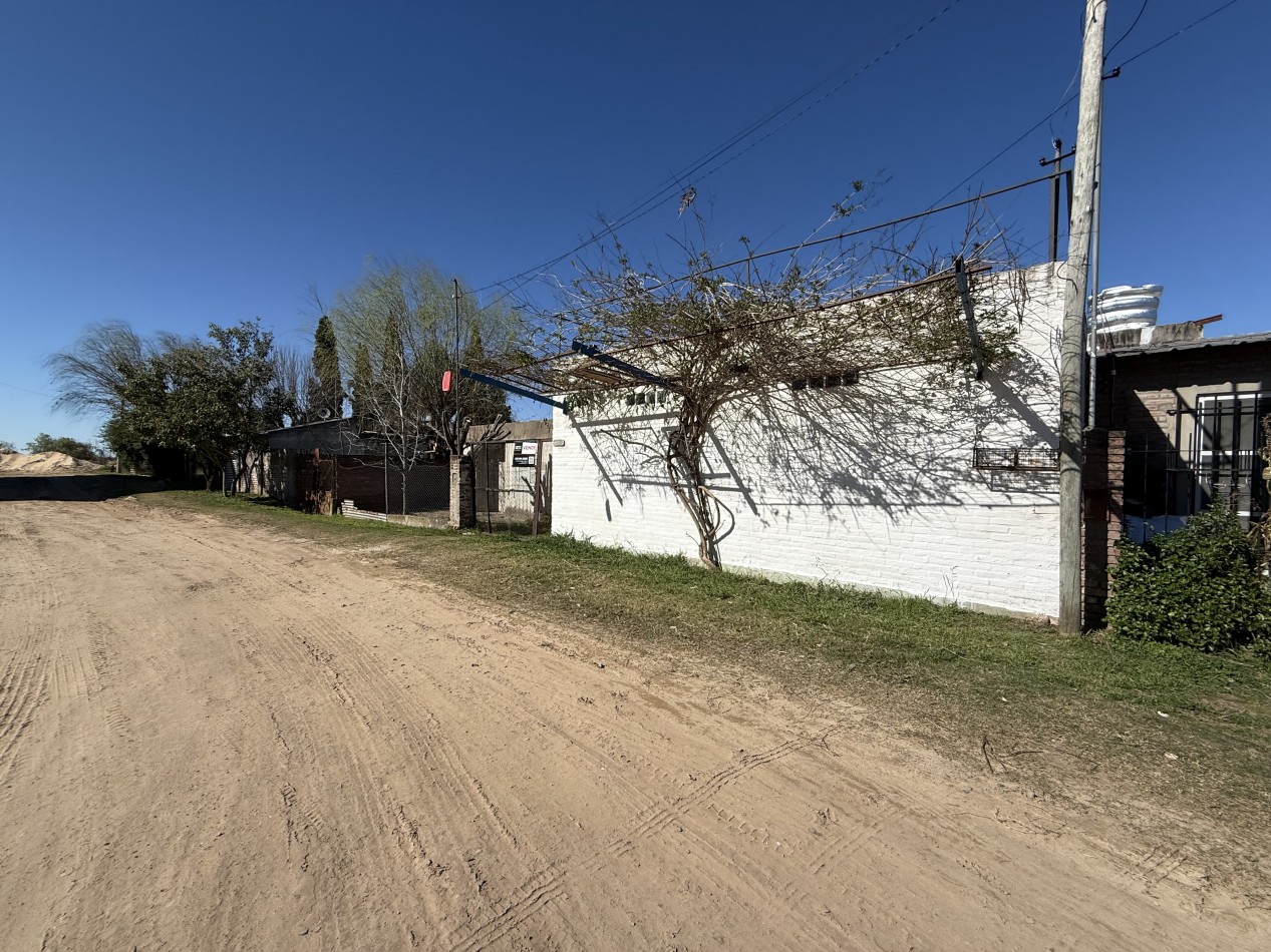 QUINTA SAUCE VIEJO A 70 MTS DEL RIO Y  250 RUTA 11