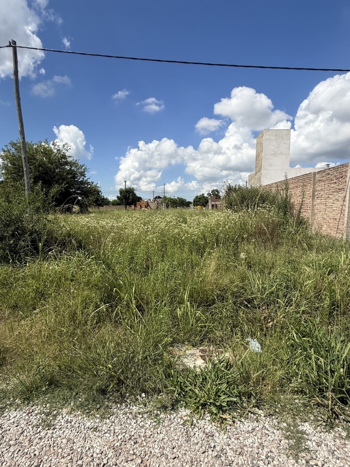TERRENO A LA VENTA A 100 MTS DE AV. RICHIERI