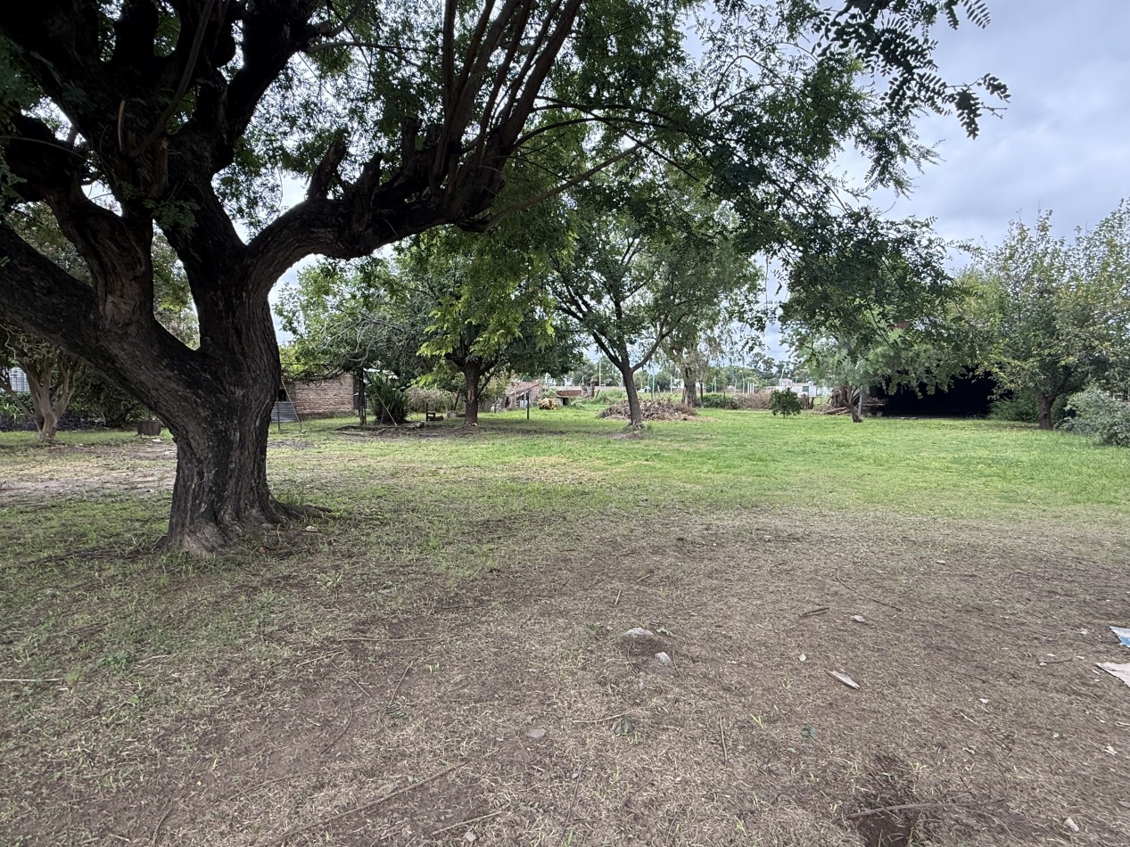 TERRENOS EN VENTA CON SALIDA A DOS CALLES