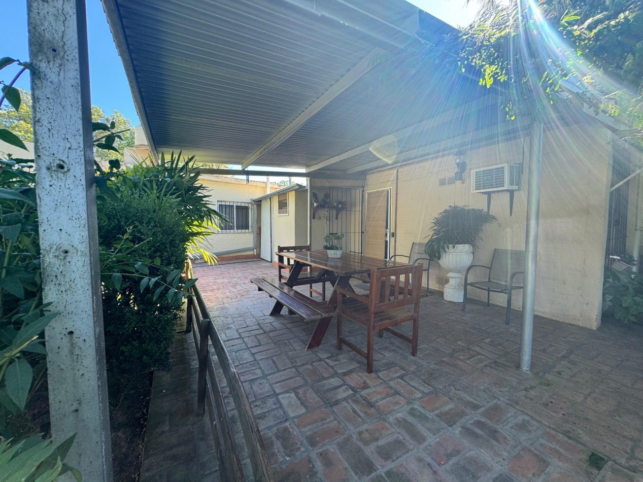 CASA CON GRAN PARQUIZADO ZONA SUR SANTO TOME 
